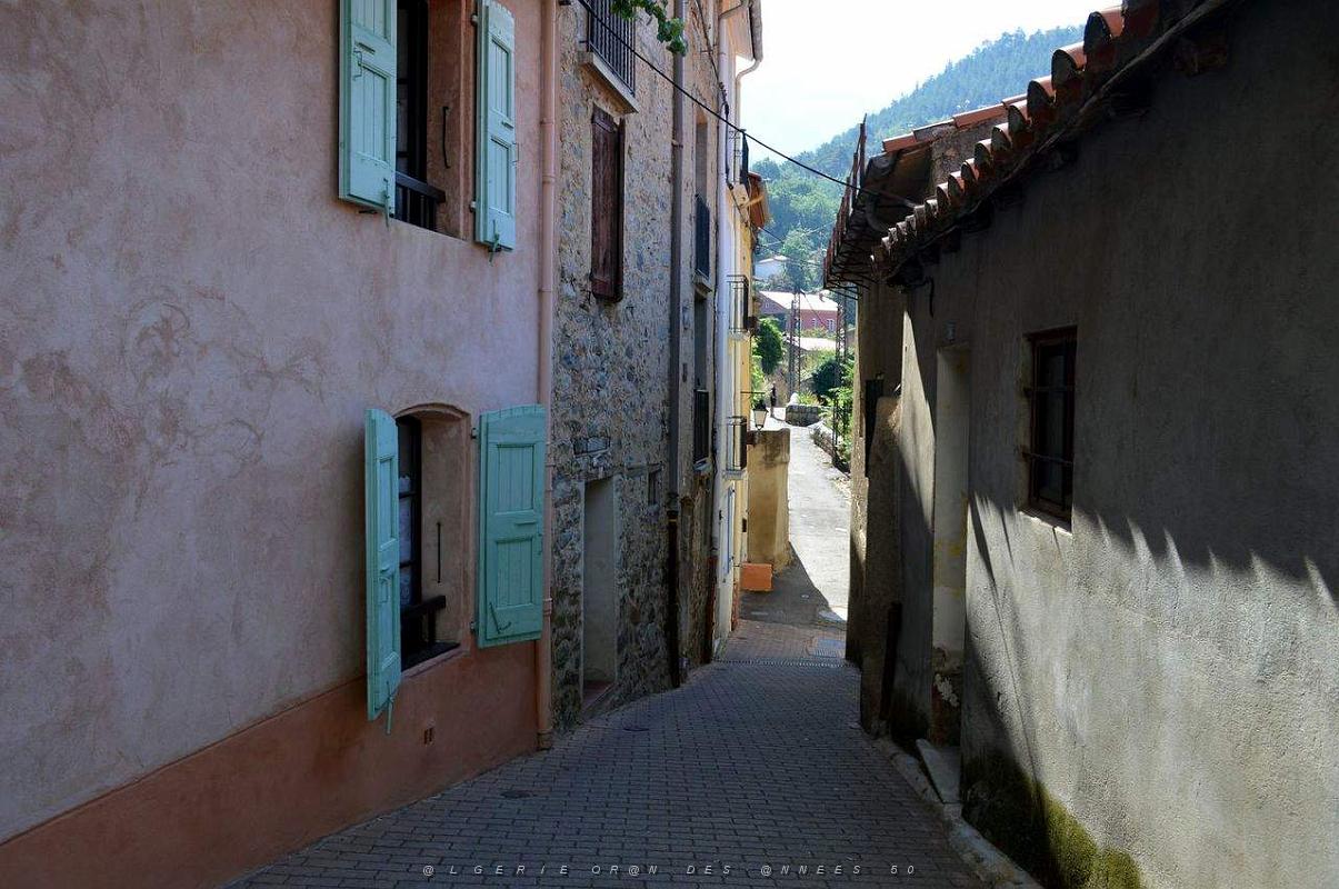 1 VERNET LES BAINS - PO - LE VIILAGE (27).JPG